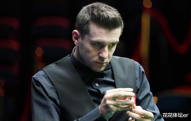 大师赛|斯诺克疯狂一夜！大师赛连爆2大冷门：头2号种子均惨遭一轮游！