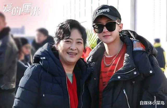 「周冬雨」《爱的厘米》将要来袭，佟丽娅佟大为携手，配角都是实力派演员