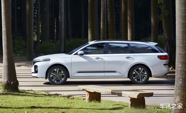 大众朗逸|大众朗逸的对手来了，8月8日又一好车上市，5.98万起售，颜值一线