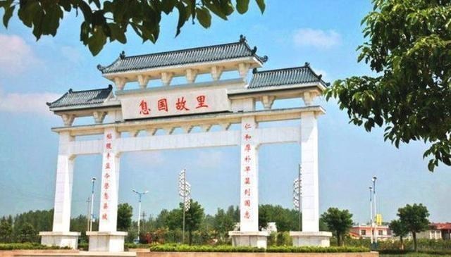 旅行|中国“最霸气”的县城，1个被誉为华夏第一，1个被誉为天下第一