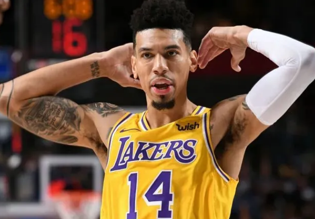 湖人队|湖人第一签要来了！模板丹尼-格林！湖人终于有年轻血液了