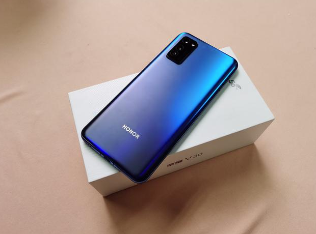 华为|安利一波，华为小米同时降价，四款新机跌至“白菜价”