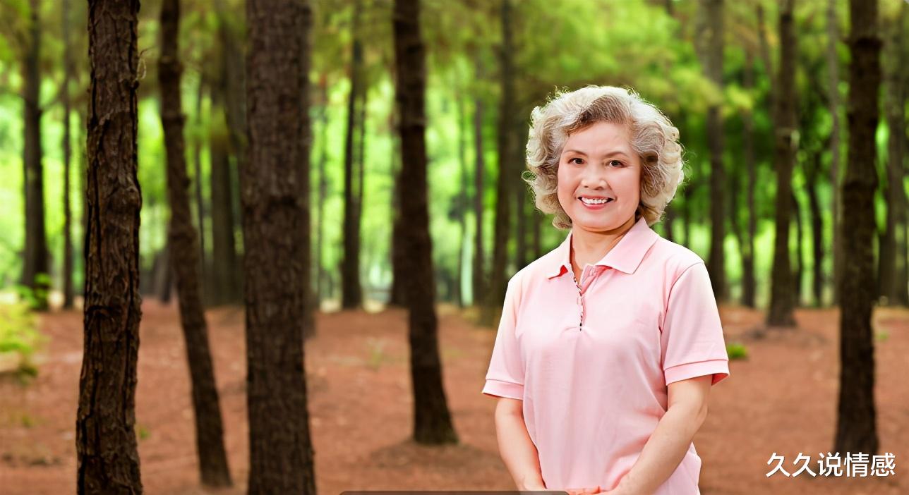 退休|3位65岁退休奶奶的忠告：不合群，才是长寿的法宝