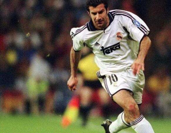 巴塞罗那|掉下巴！对比皇马拜仁和米兰，巴萨的人情味我竟然找不到