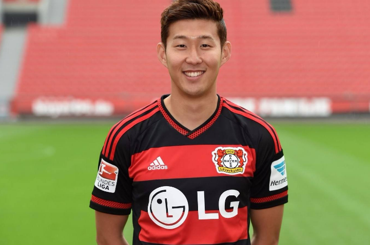 阿森纳■孙兴慜28岁身家过亿，被称亚洲球王，女友身材出众