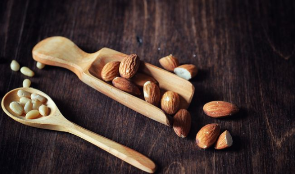 #饮食#减肥不计热量吃到饱！欧美风行的慢速碳水化合物饮食法