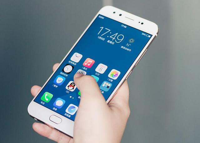 【电池】移动电话的寿命到底是多久，你换过多少次？