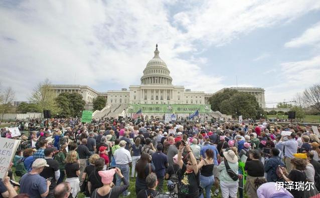「华为」特朗普制裁华为再出招，不准飞机进入中国，波音公司都快哭了