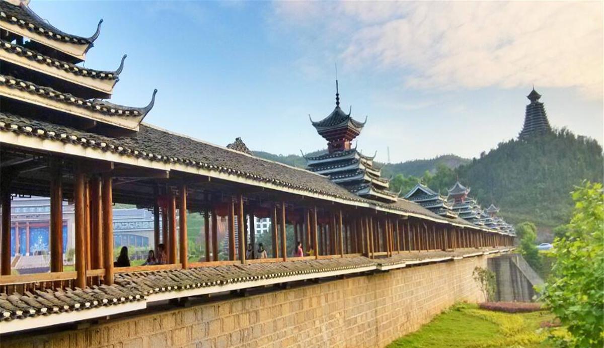 贵州：贵州“最牛”的小县城：到处都是高楼大厦，很多人误认为是地级市