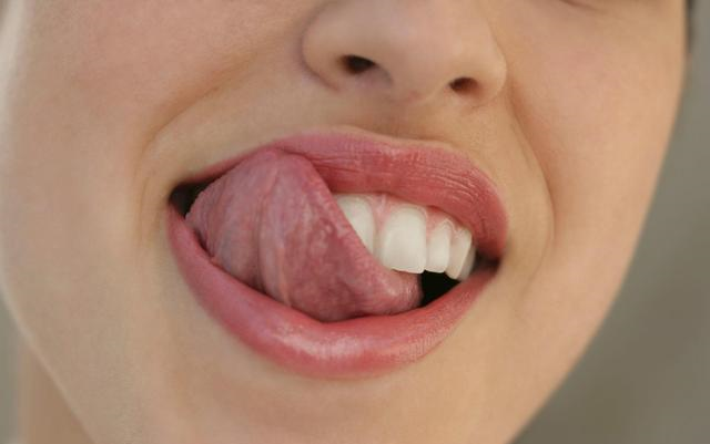 『疾病』早上起床若出现四个症状，很遗憾通知你：脑梗可能即将登门拜访