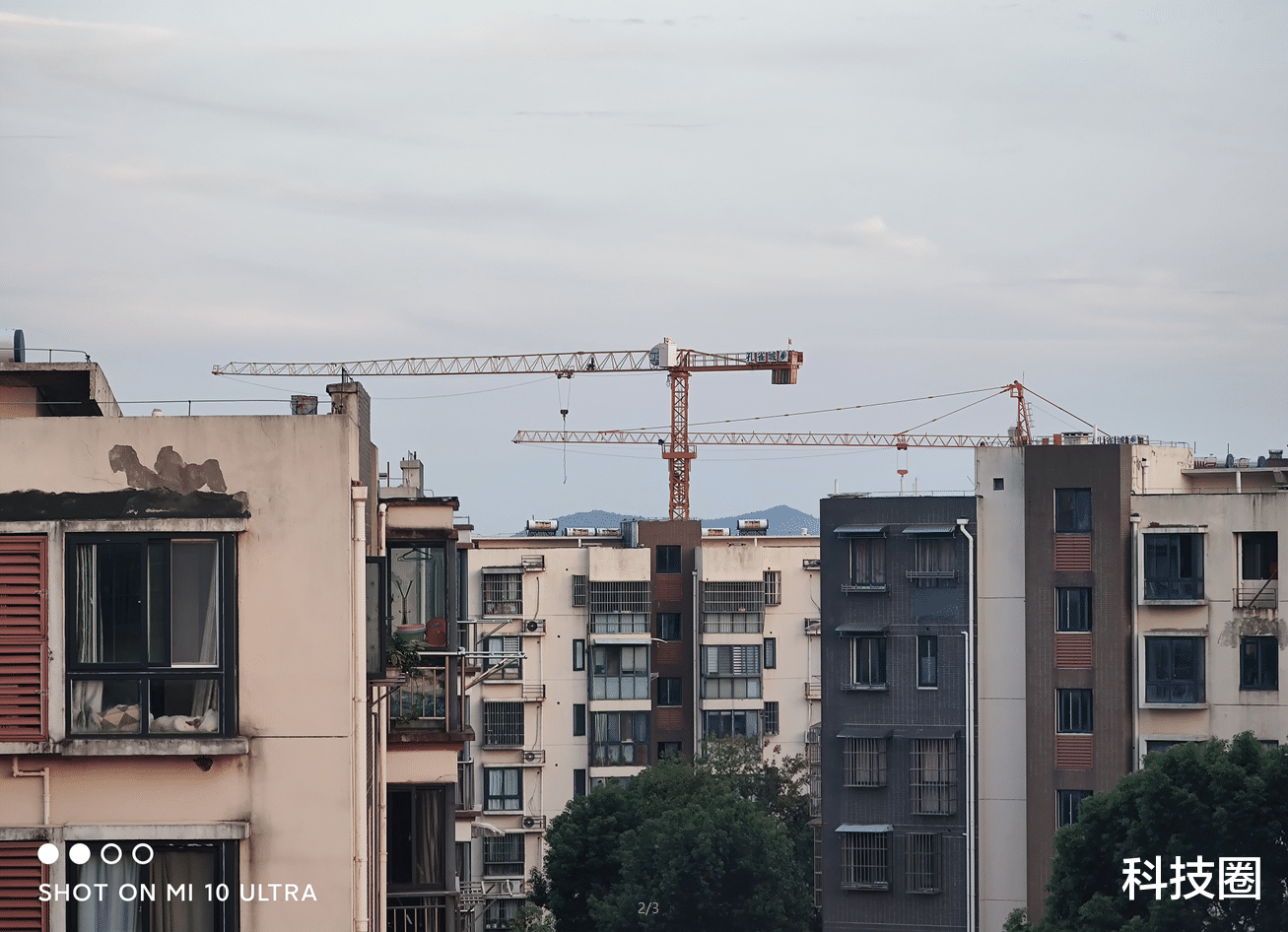 小米科技|小米10 Ultra体验真有雷军说的那么完美吗？优缺点都告诉你