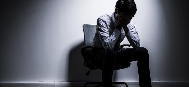 蓝盈莹|提离职，领导只回一个字“好”：你的工作，该是做得多么的差？