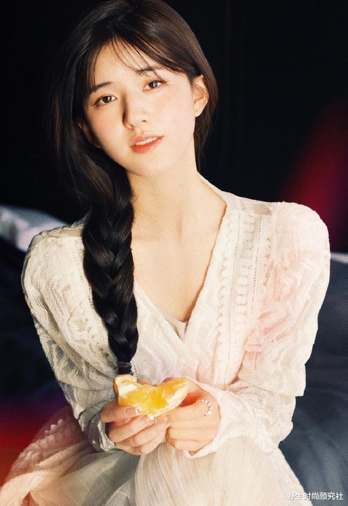 淡妆|女人无论多大年纪都要会化淡妆,4个化妆技巧,教你质的“蜕变”