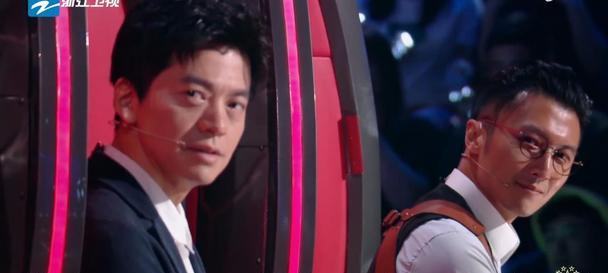 李宇春|好声音：4位导师抢学员谁更拼？李宇春排第二，第一非他莫属
