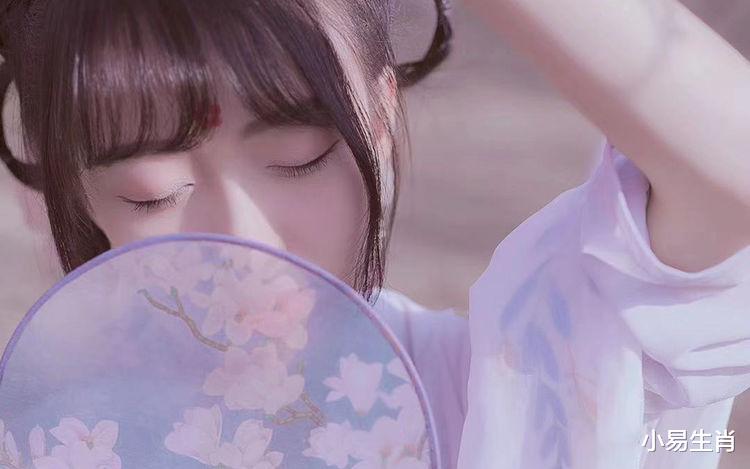 |10月12号，家中喜鹊报喜，福运连连，好事不断的3属相