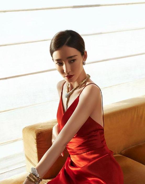 王丽坤|王丽坤，一周快速瘦6斤，坦言：减肥只需做到2点，不用运动