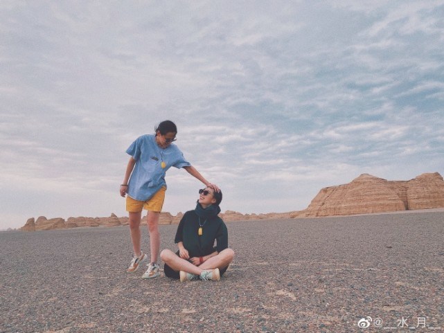 旅行|杨丽萍徒弟跟同性爱人自驾旅行，相爱799天，表白水月：妻，久久
