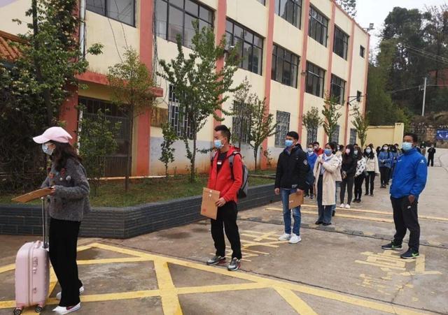 高校|今年高校“寒假”时间出炉，最多竟相差52天！