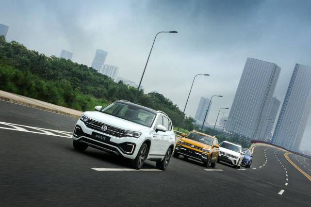 大众汽车|上汽大众为什么卖不过一汽大众？