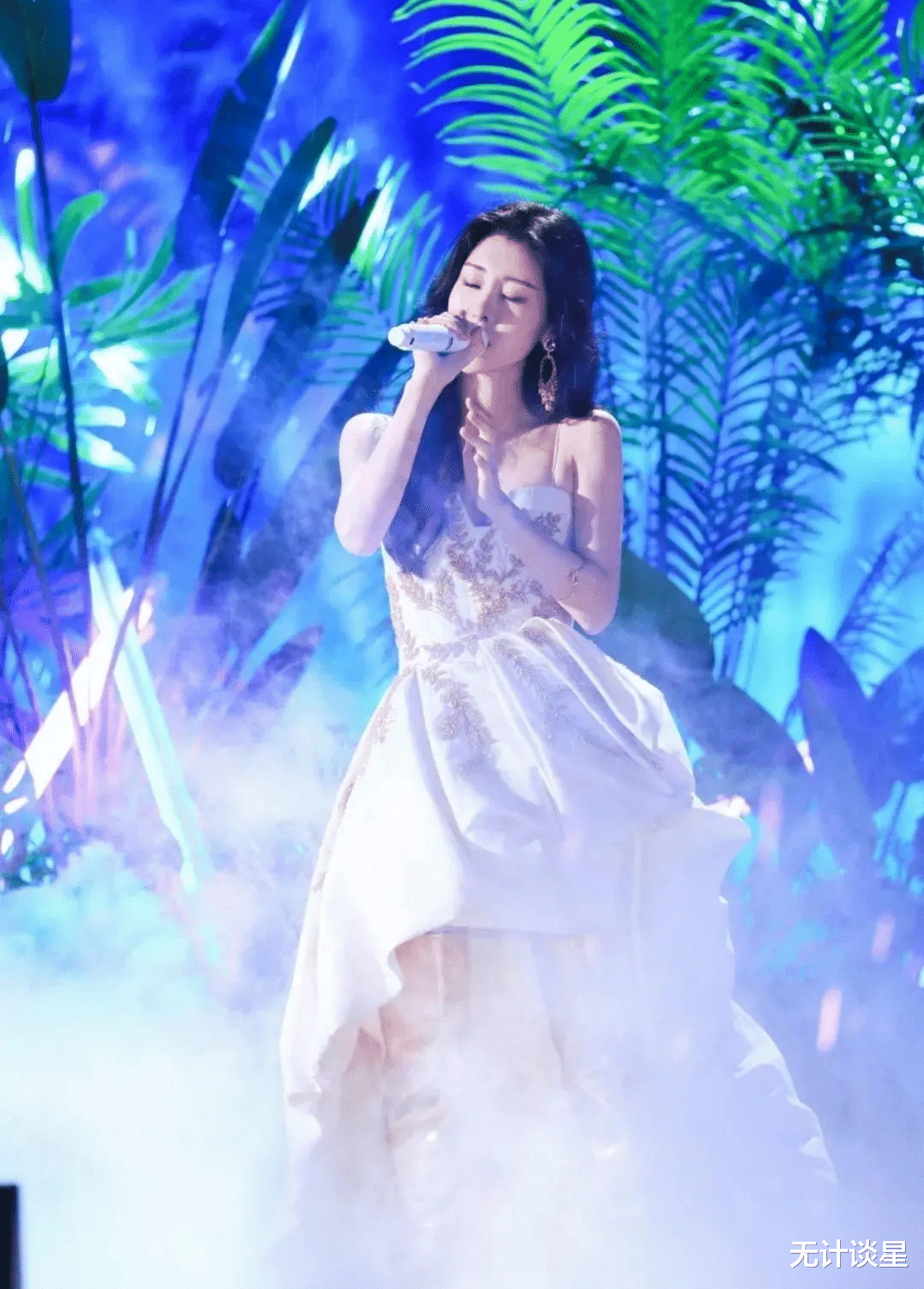 单依纯|单依纯夺得《中国好声音》冠军,历届好声音的冠军如今都怎么样了?