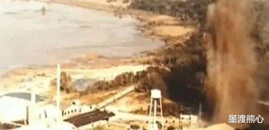 内尔|悲惨人祸：36厘米钻头\钻出\55米大洞，引海水倒灌吞噬390亩田地