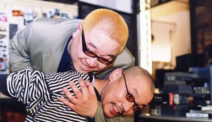 「冯小刚」冯小刚被低估的电影，突然在爱奇艺上线未删减版，杨欣大胆表演！