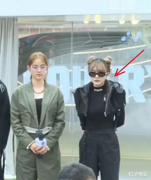 周扬青|与罗志祥分手后,网红周扬青接时尚综艺,却因脖子太短引关注