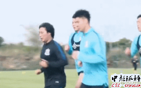 [秦升]33岁“恒大弃将”冬训苦练狂瘦8斤：队友看完直接惊着了！