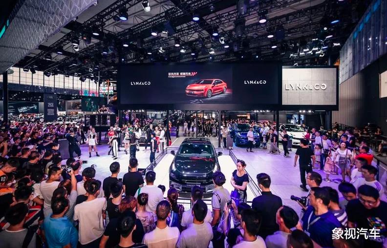 李书福▲十年卧薪尝胆李书福苦尽甘来，领克打败红旗和长城WEY