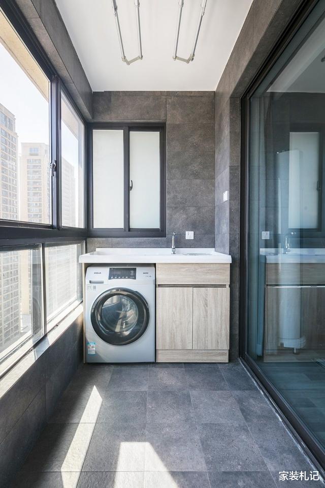 「软装修」93㎡新房，简化造型全屋只刷大白墙，反而装出高级感，超有品！