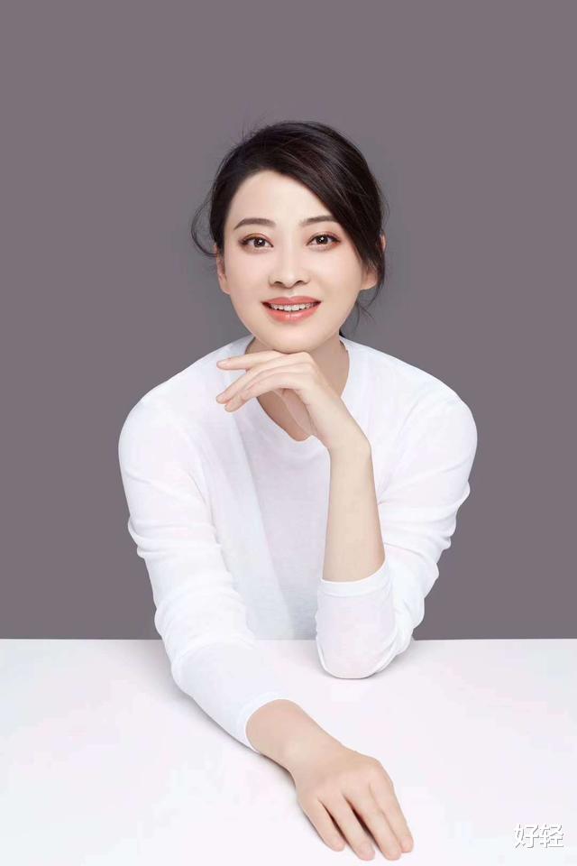 |45岁梅婷“放气球式减肥”，15天瘦20斤，方法你肯定做不到