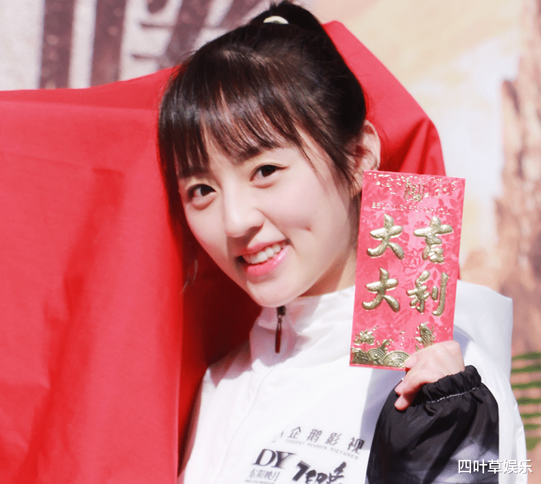 小时光▲张铭恩胡冰卿民国剧来袭，CP感十足，冲着配角不追不行了