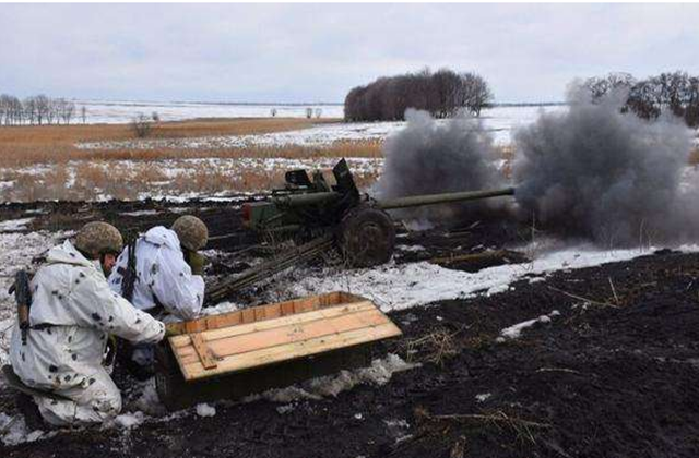 「乌克兰」唯一享有我们核保护国家,曾誉为第三军事强国,如今靠援助度日