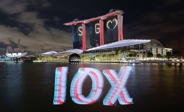 「小米科技」30倍变焦+流光相机,小米搅局高端拍照,与荣耀X10抢市场