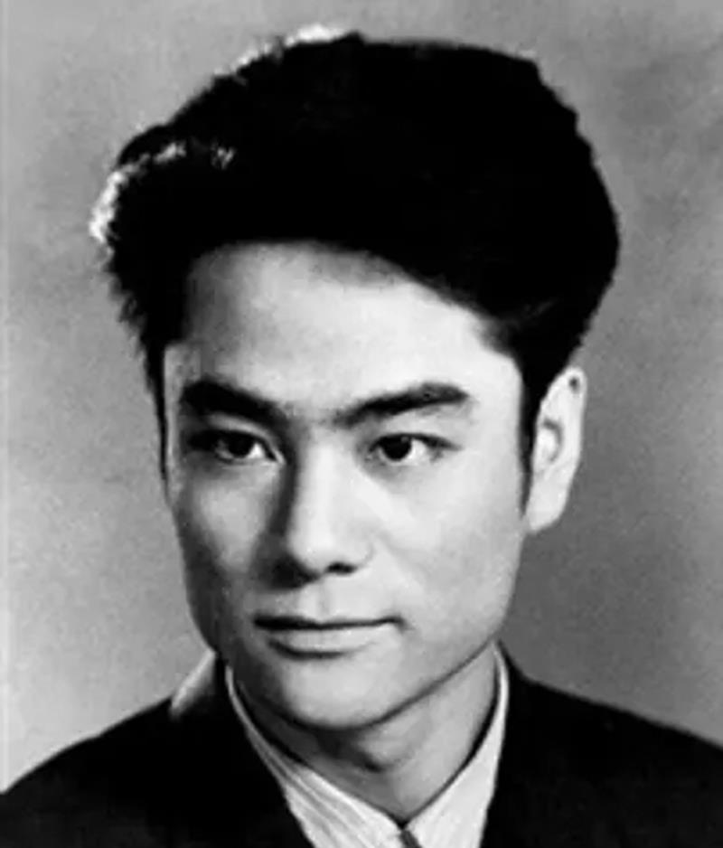 『王晓棠』首次触影和王晓棠饰伴侣,演过抗日名将吉鸿昌,如今86岁近况如何