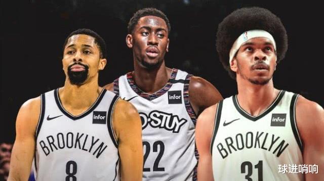 『比尔』开抢!比尔五大交易方案出炉,篮网3换1诚意满满,湖人4换1尽全力