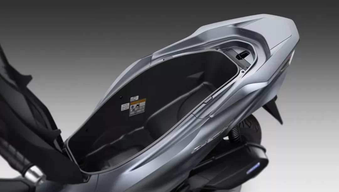 新款本田PCX踏板發佈，加入四氣門ABS和牽引力控制-圖8