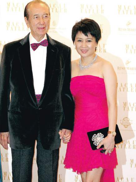 #何鸿燊#98岁何鸿燊逝世：花20亿种生基买七星灯打养脑针，为了长寿太拼了！