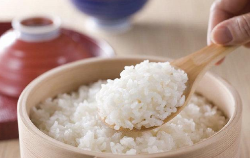 米饭|为啥北方人到南方能接受吃米饭，南方人到了北方却不能接受吃大馍