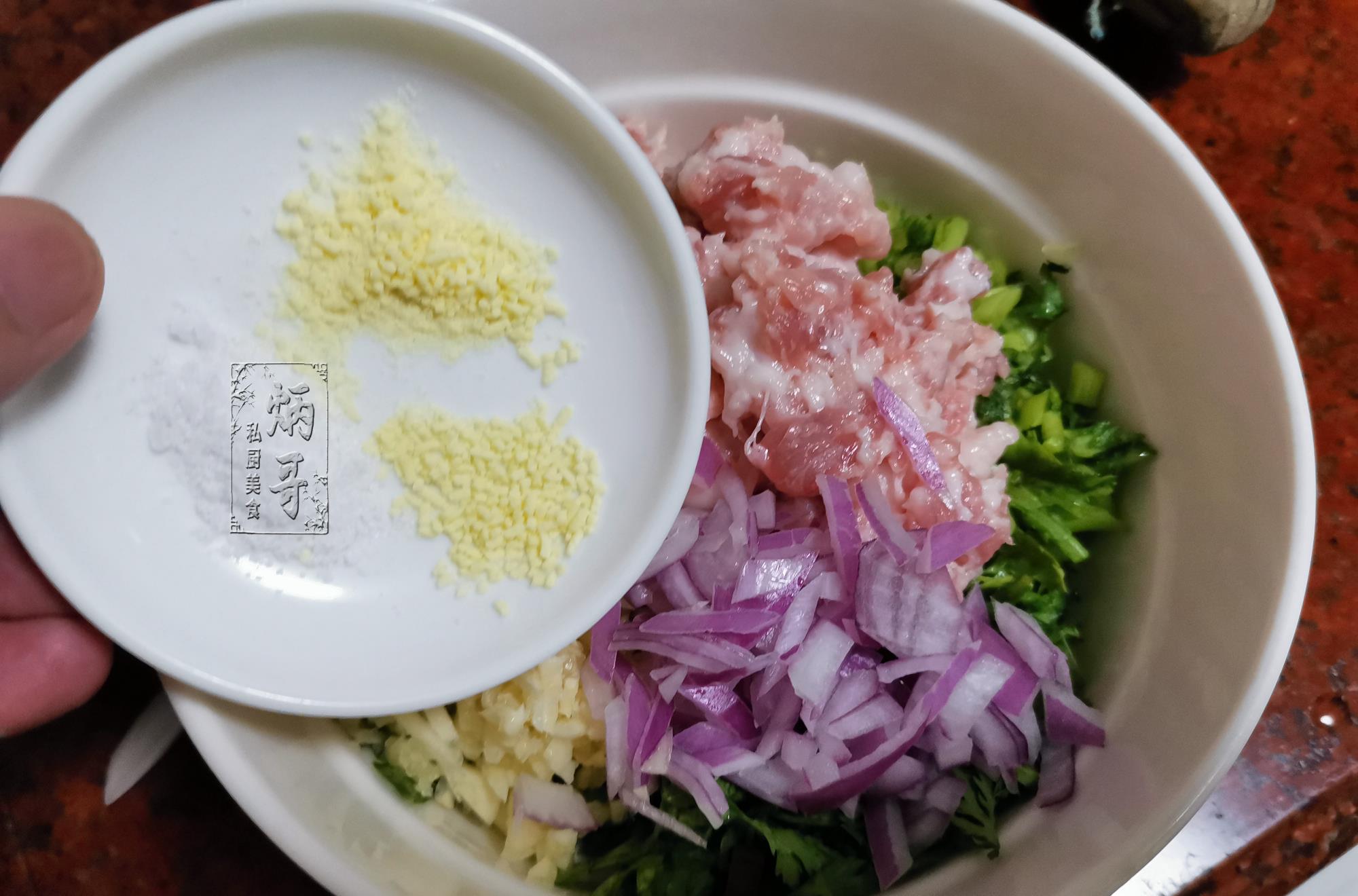 小白菜|入秋后，用它包饺子，比韭菜饺子鲜比肉饺子香，失眠睡不好要多吃