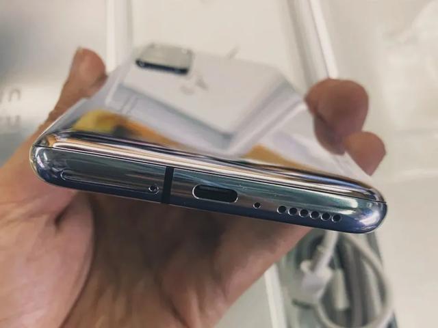 小米科技|用了两年苹果后,终于换回小米10至尊版,说说憋了好久的心里话