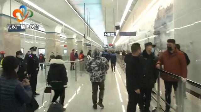 武汉交通广播 通了！武汉首条跨市地铁开通，还有……