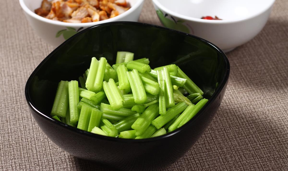 肝癌|三种“排酸王”揭晓，经常端上饭桌，尿酸回归正常，痛风知难而退