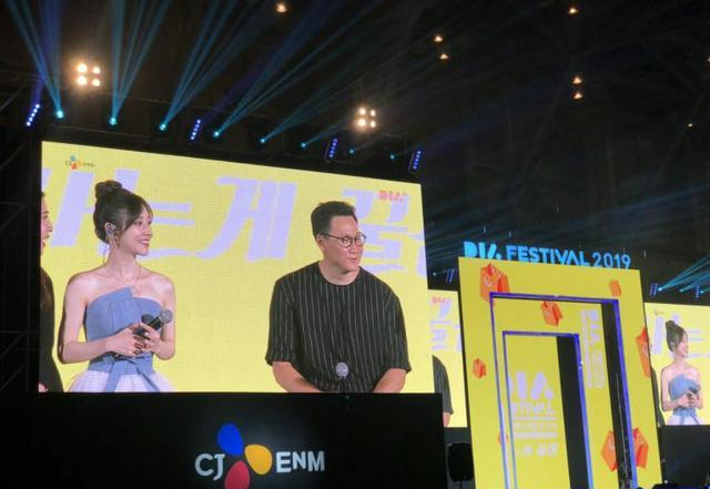 音乐节|继韩国之后，她再次红到日本，受邀参加日本最大音乐节，获粉无数