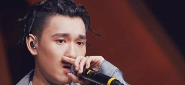 小青龙|《中国新说唱》：5轮复活评判标准太畸形，小青龙直通总决赛？