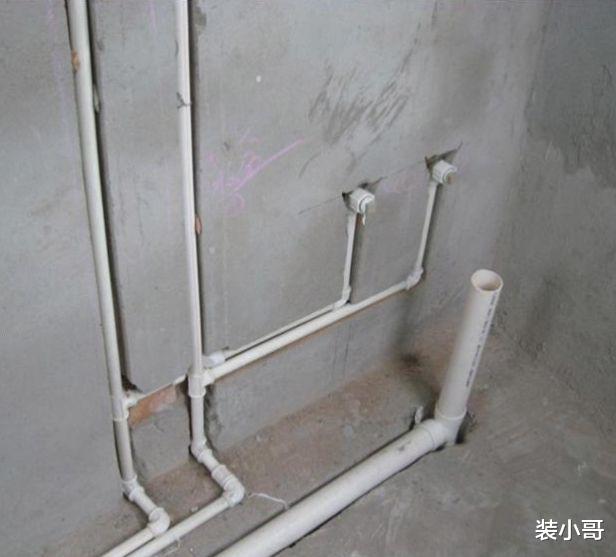 |为什么国外不用PVC管,而是使用不锈钢管?老师傅说完就明白了