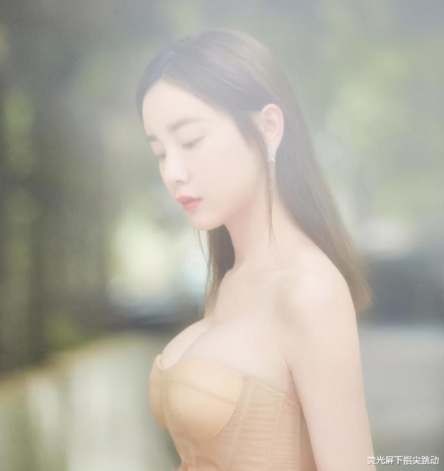 张檬|“柠檬女孩”张檬自毁手册：沉迷整容面目全非，小三之争身败名裂