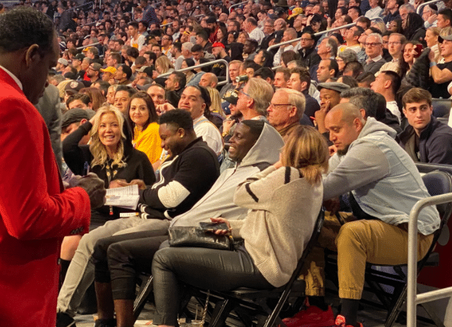 『湖人队』快船又做出一决定！硬抢第一中锋！湖人真留不住他了