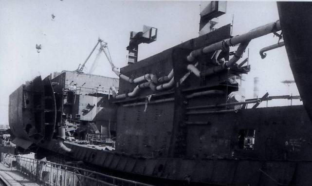 乌里扬诺夫斯克|与中俄失之交臂的核动力航母,被美国坑杀的乌里扬诺夫斯克号