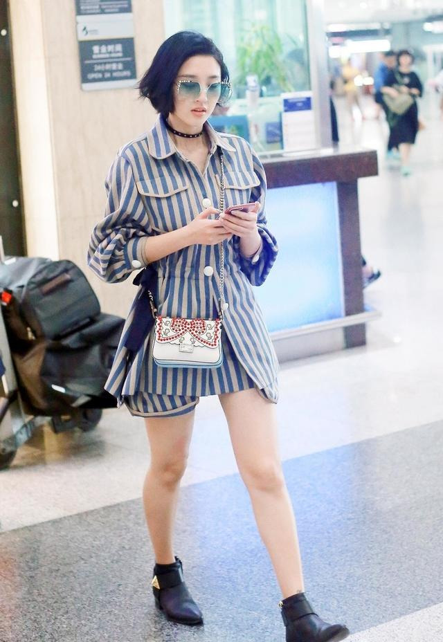 唐艺昕■谁说\一白遮百丑\，唐艺昕撞衫蔡依林，再也不想美白了